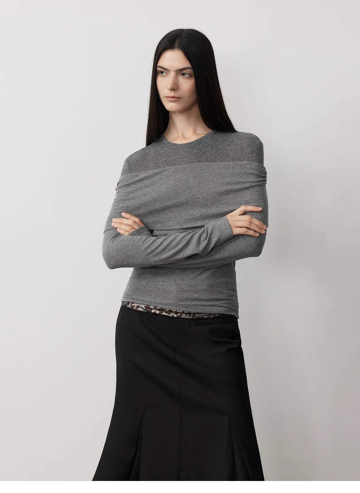 "Modern Tricks" Personalized Tencel Wool Layered One-Shoulder Knitted Top. - Linia One