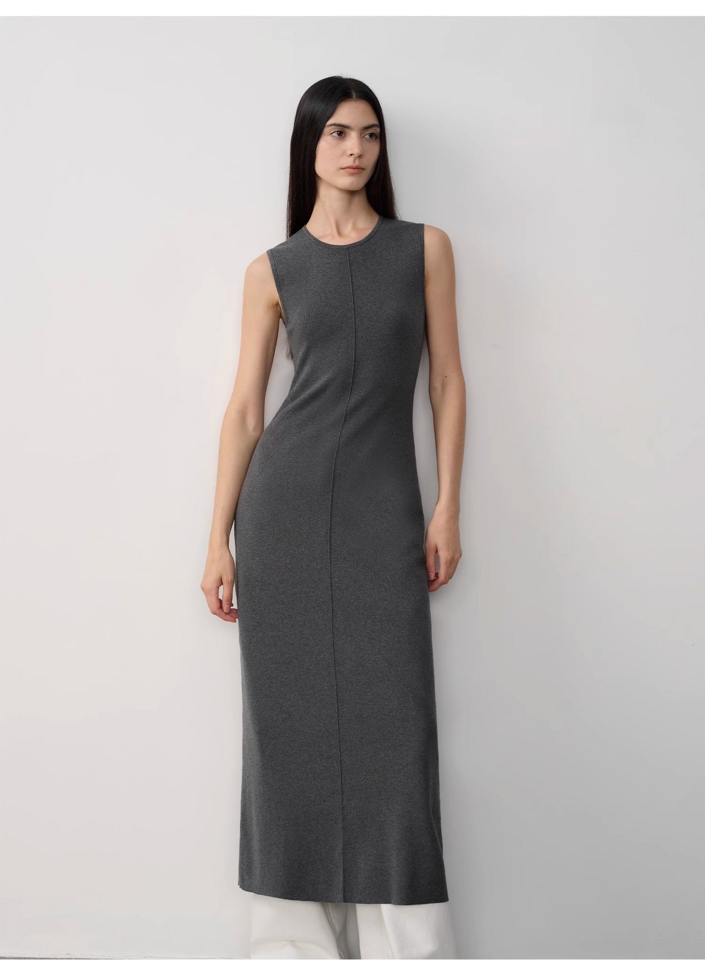 "Island Letters" Limited Edition Baslan Merino Wool Extra Long Sleeveless - Linia One