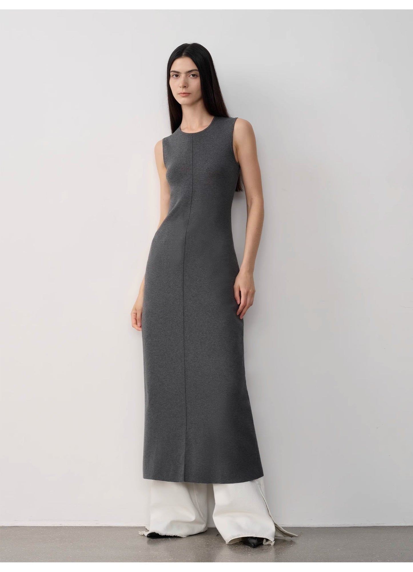"Island Letters" Limited Edition Baslan Merino Wool Extra Long Sleeveless - Linia One