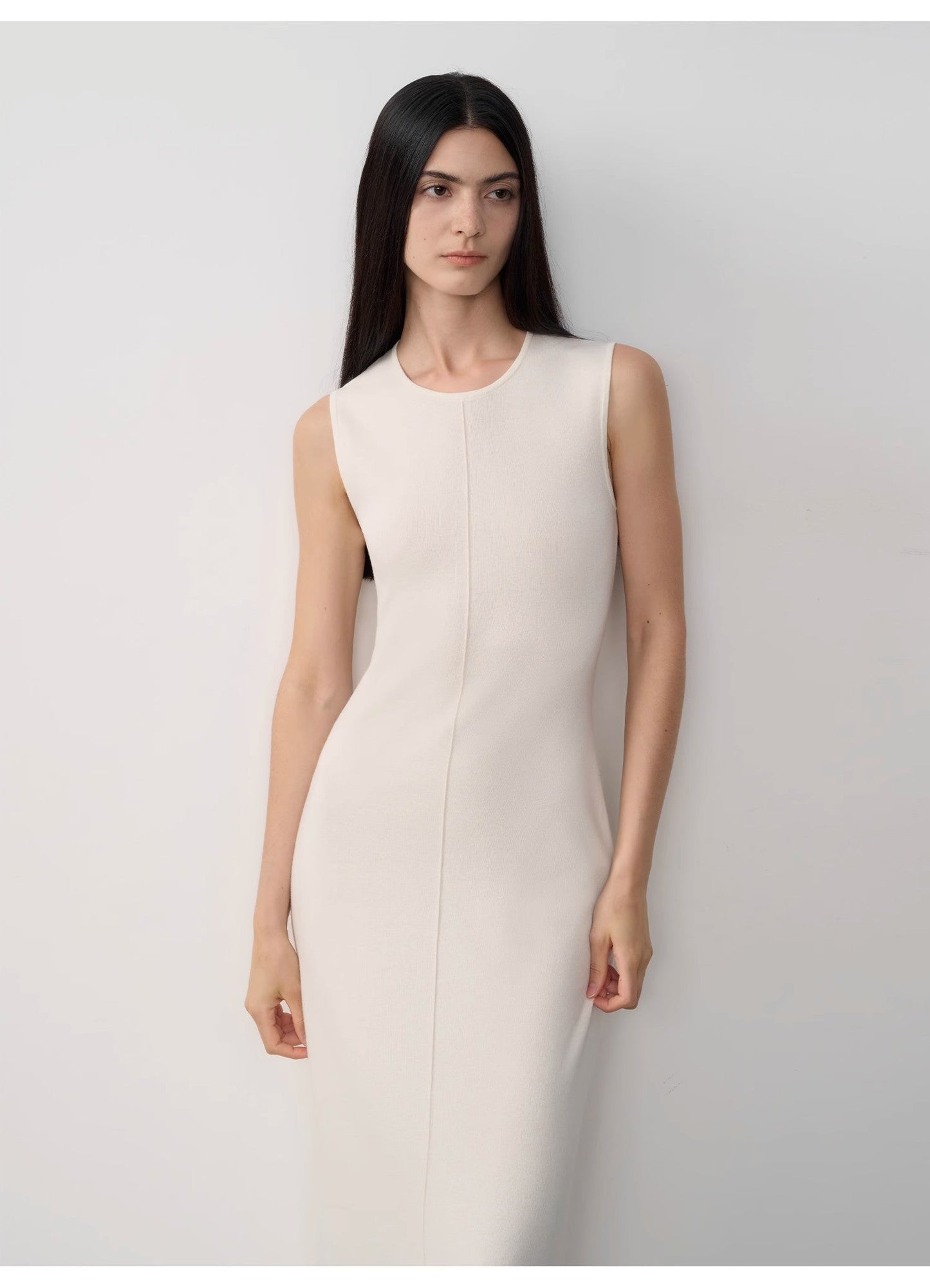 "Island Letters" Limited Edition Baslan Merino Wool Extra Long Sleeveless - Linia One