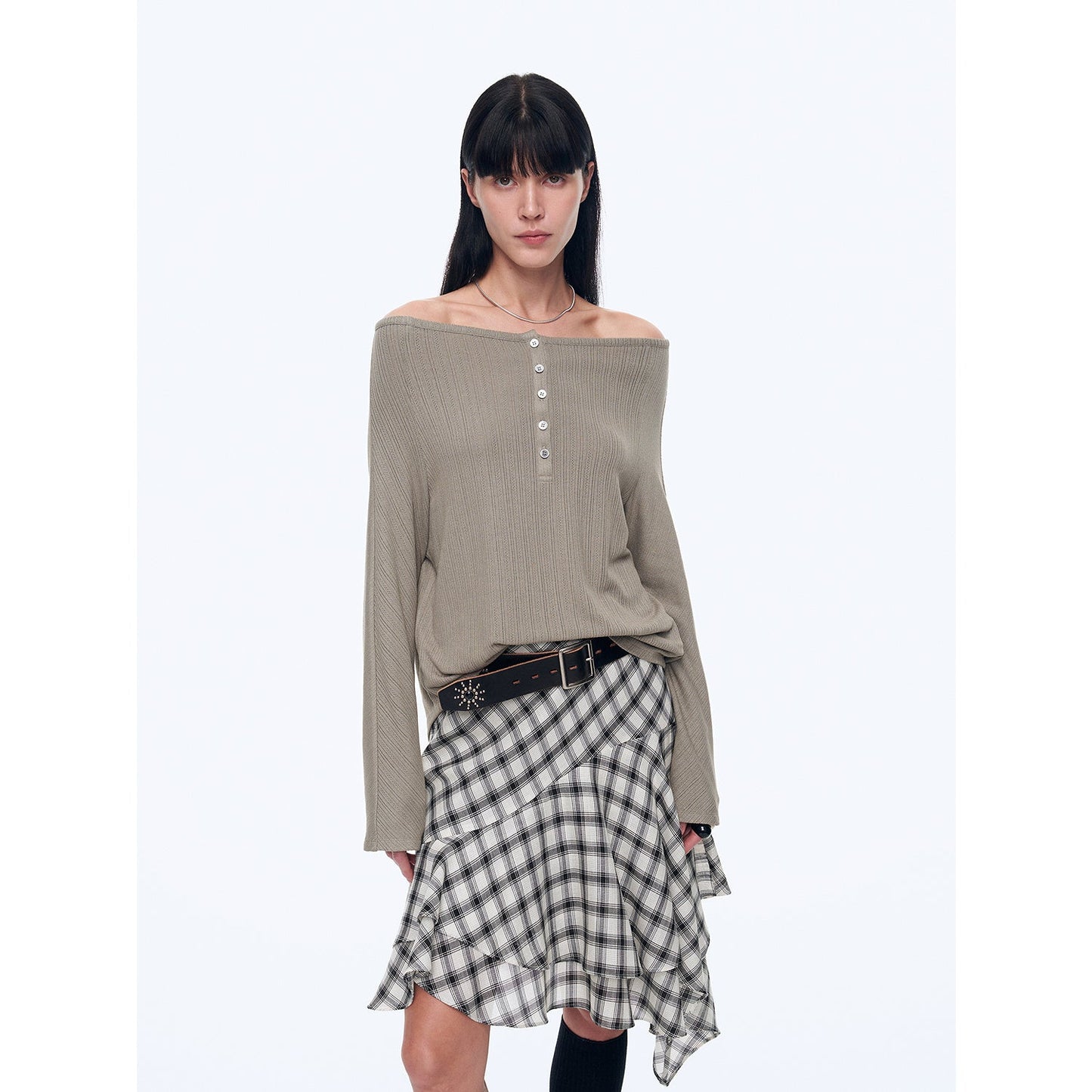 "Fashion Law" Casual One-Shoulder Raglan Sleeve T-Shirt Top - Linia One