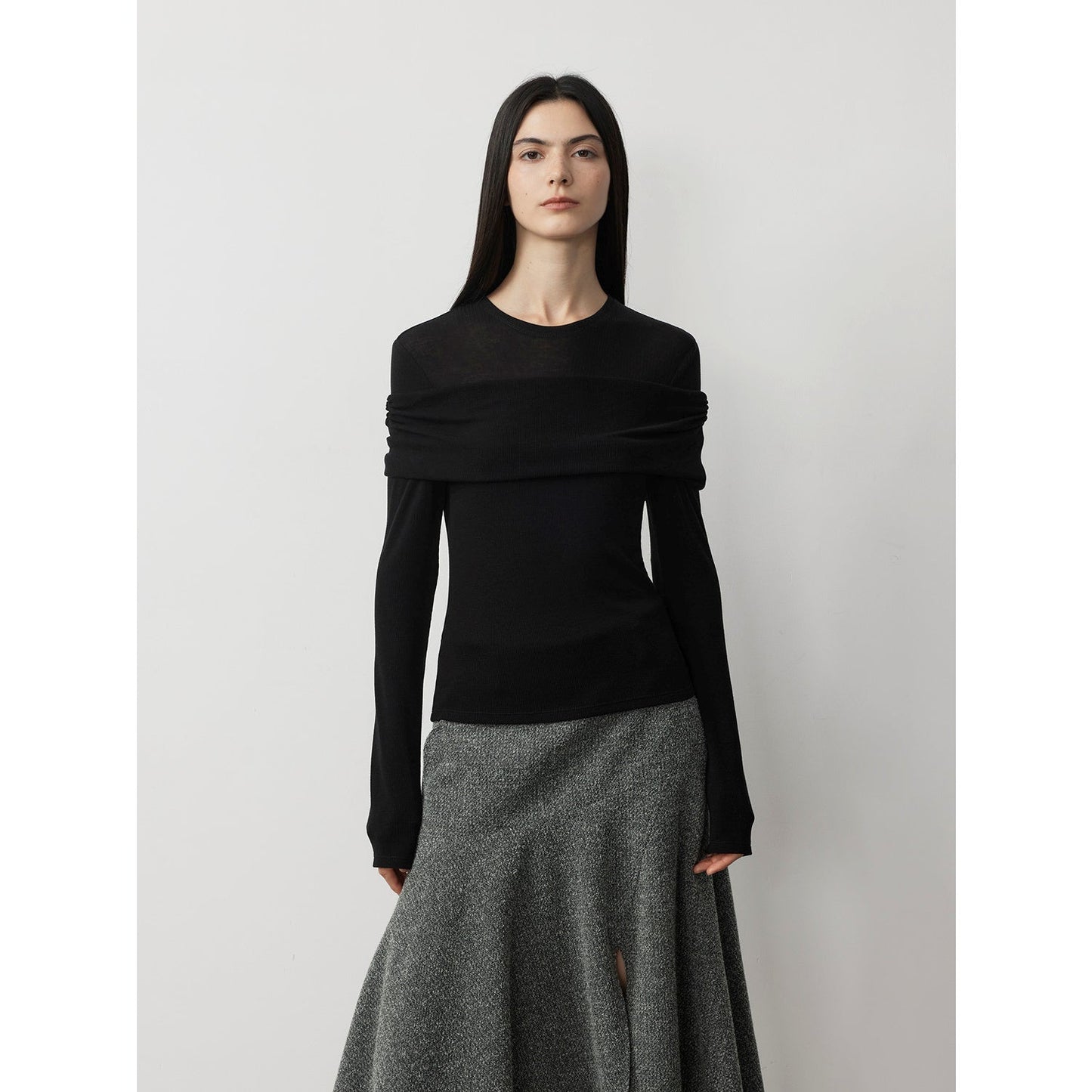 "Modern Tricks" Personalized Tencel Wool Layered One-Shoulder Knitted Top. - Linia One