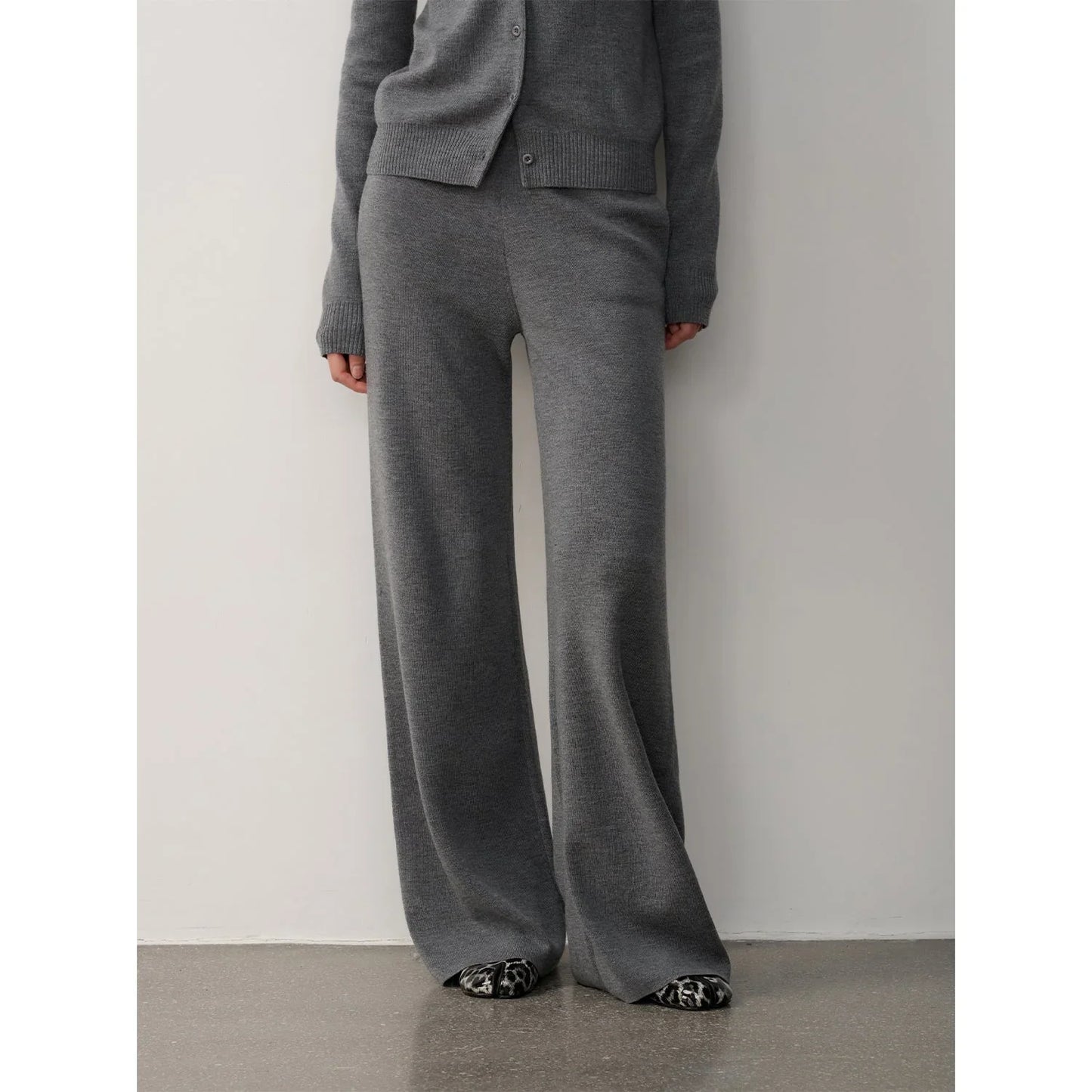 "Lazy Urban" Yangtze Merino Wool Polo-Neck Cardigan Straight-Leg Pants Suit - Linia One