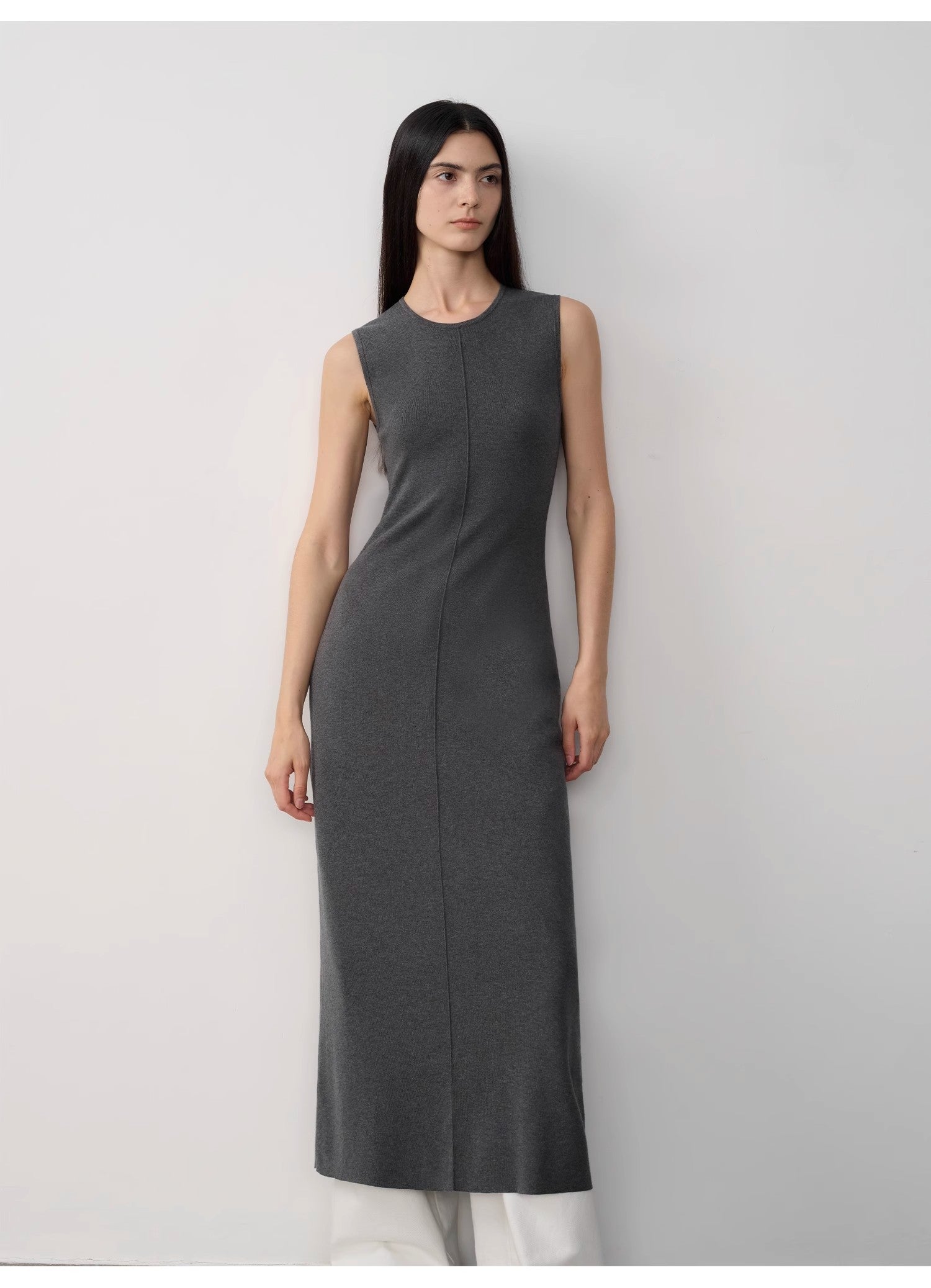 "Island Letters" Limited Edition Baslan Merino Wool Extra Long Sleeveless - Linia One