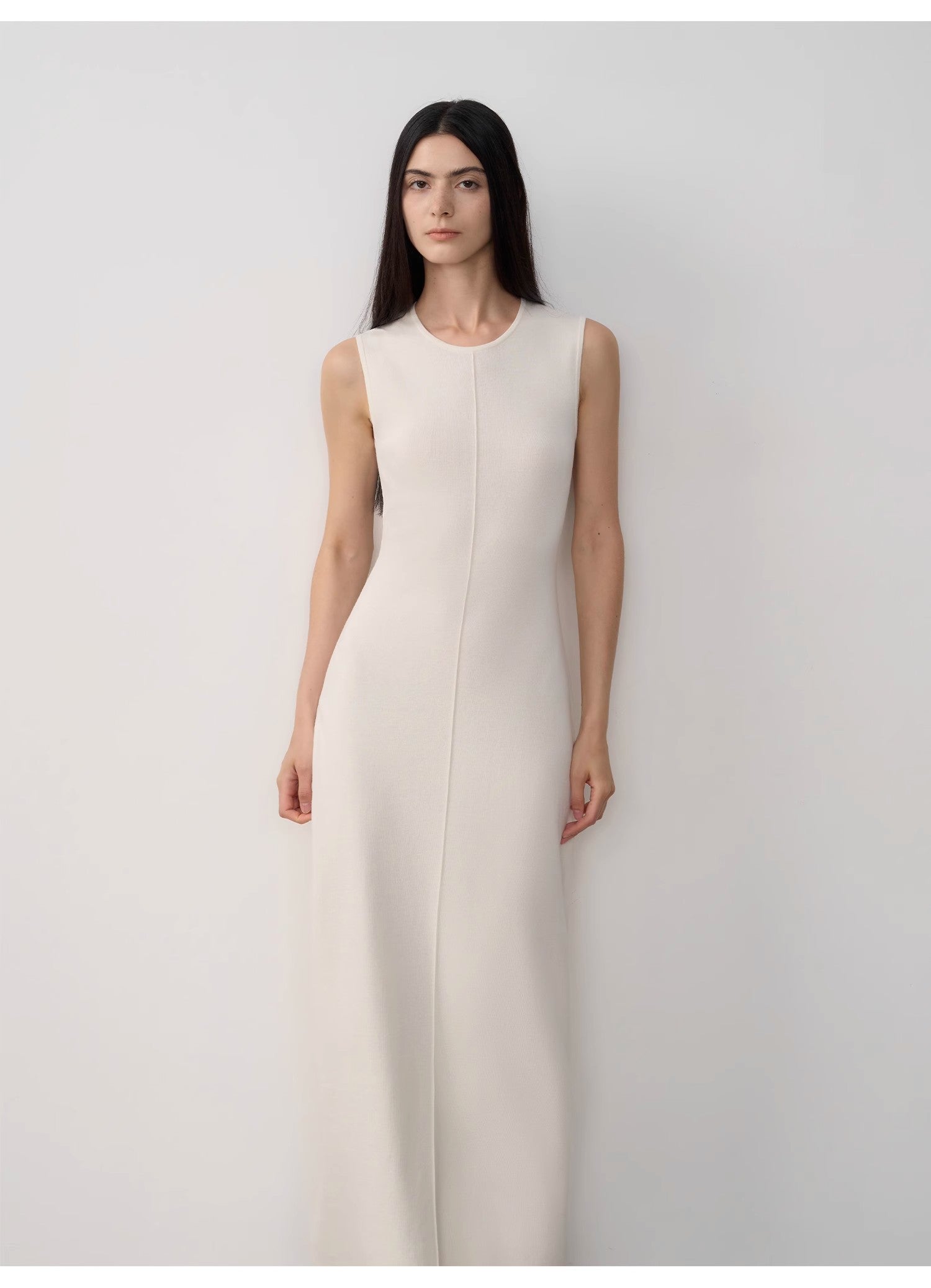 "Island Letters" Limited Edition Baslan Merino Wool Extra Long Sleeveless - Linia One