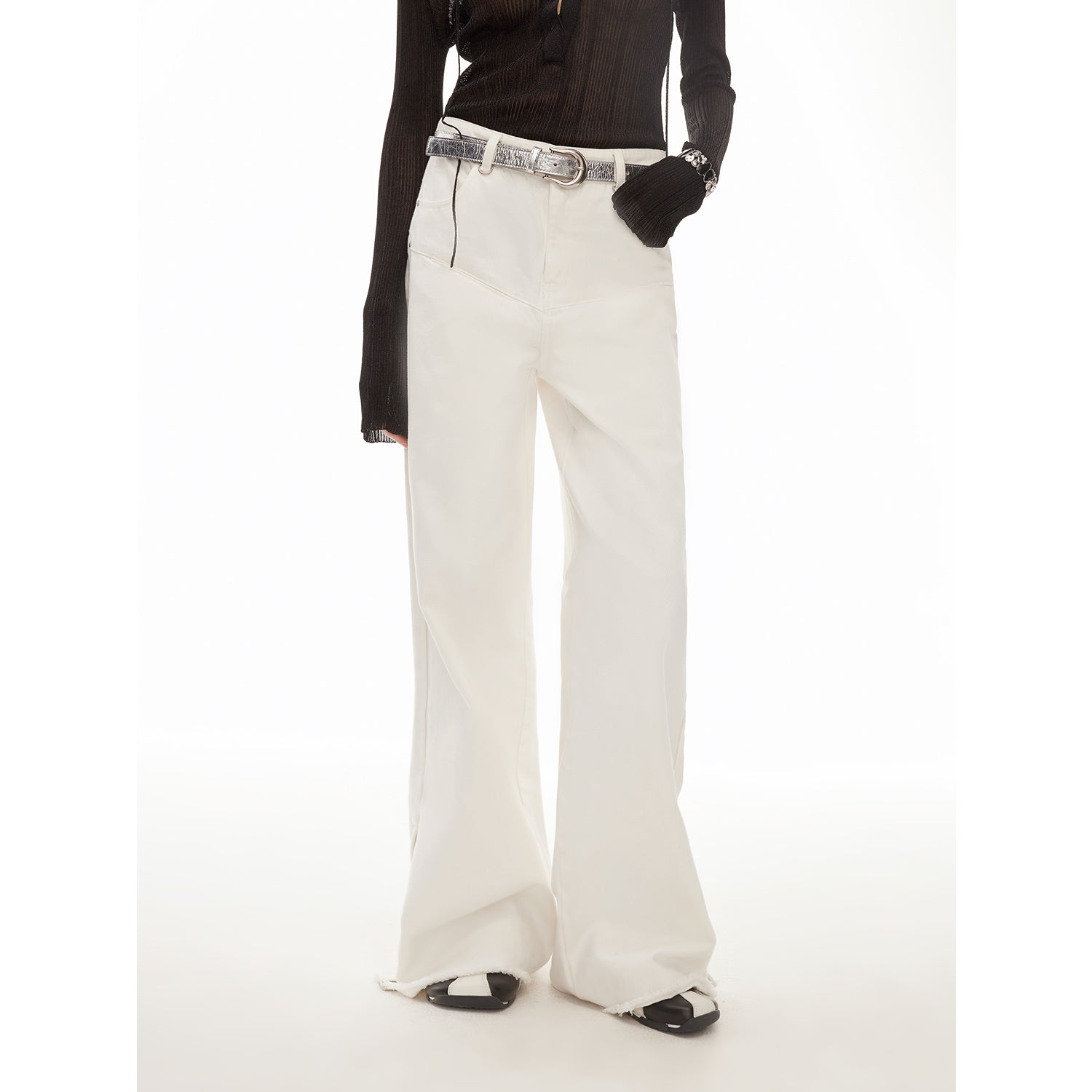 Vintage Wide-Leg Denim Pants with Curved Split Design and Enzyme Wash - Linia One